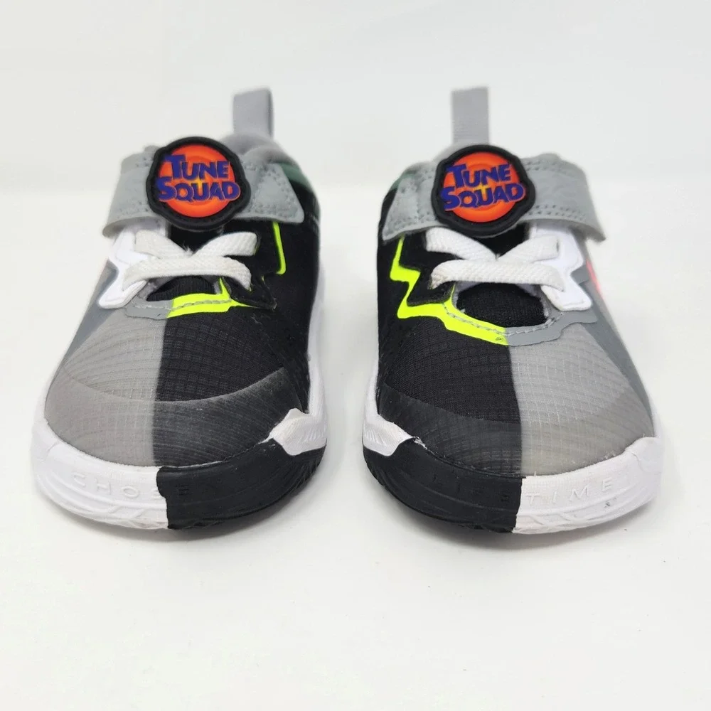 Nike Tune Squad Toddler 6c Lebron 18 Low‎ Sneakers Bugs x Marvin Space Jam